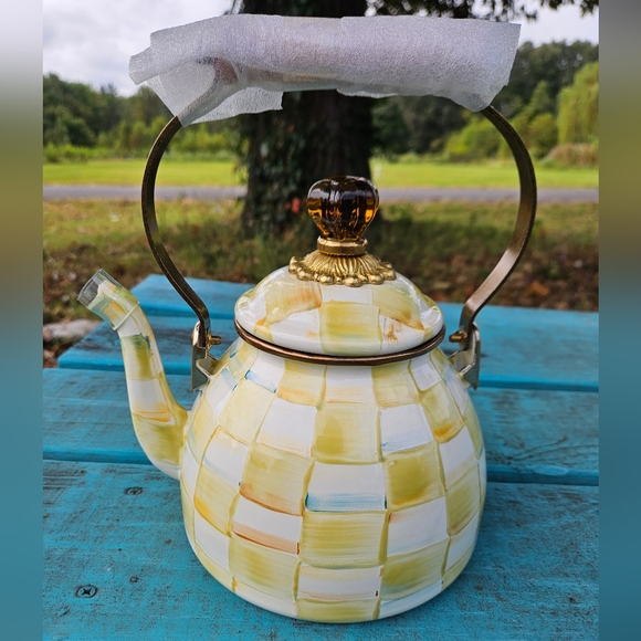 MacKenzie-Childs Other - Mackenzie Childs Parchment Check Teapot